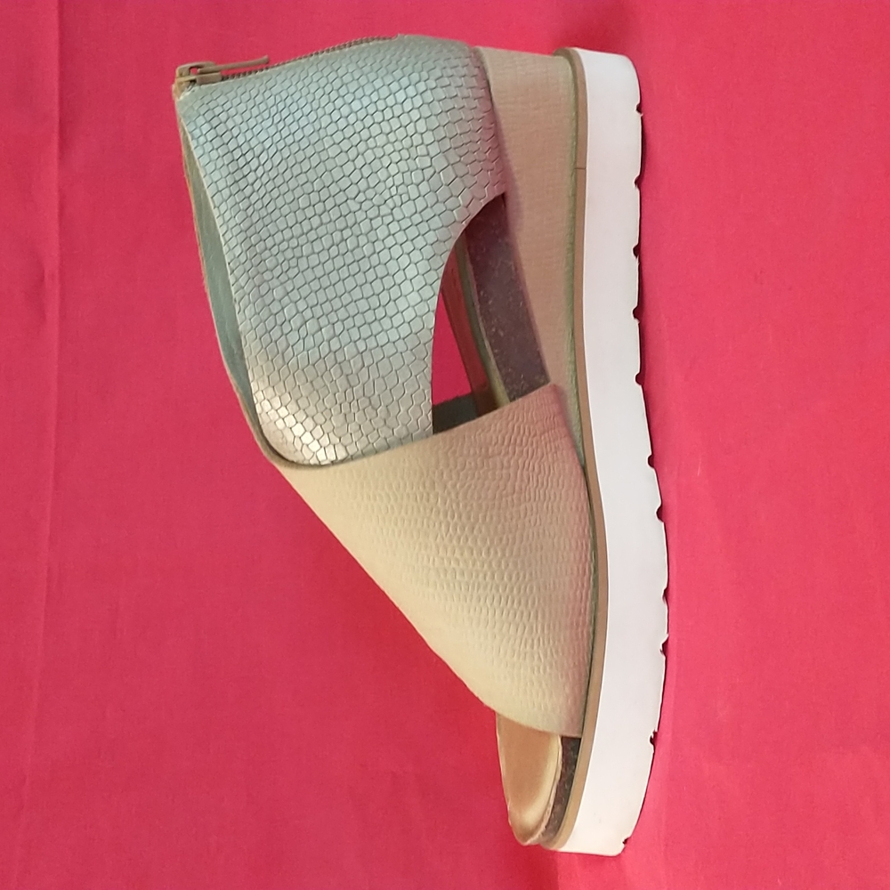 Diba True "Gang Way" Leather Sandals - Picture 7 of 15